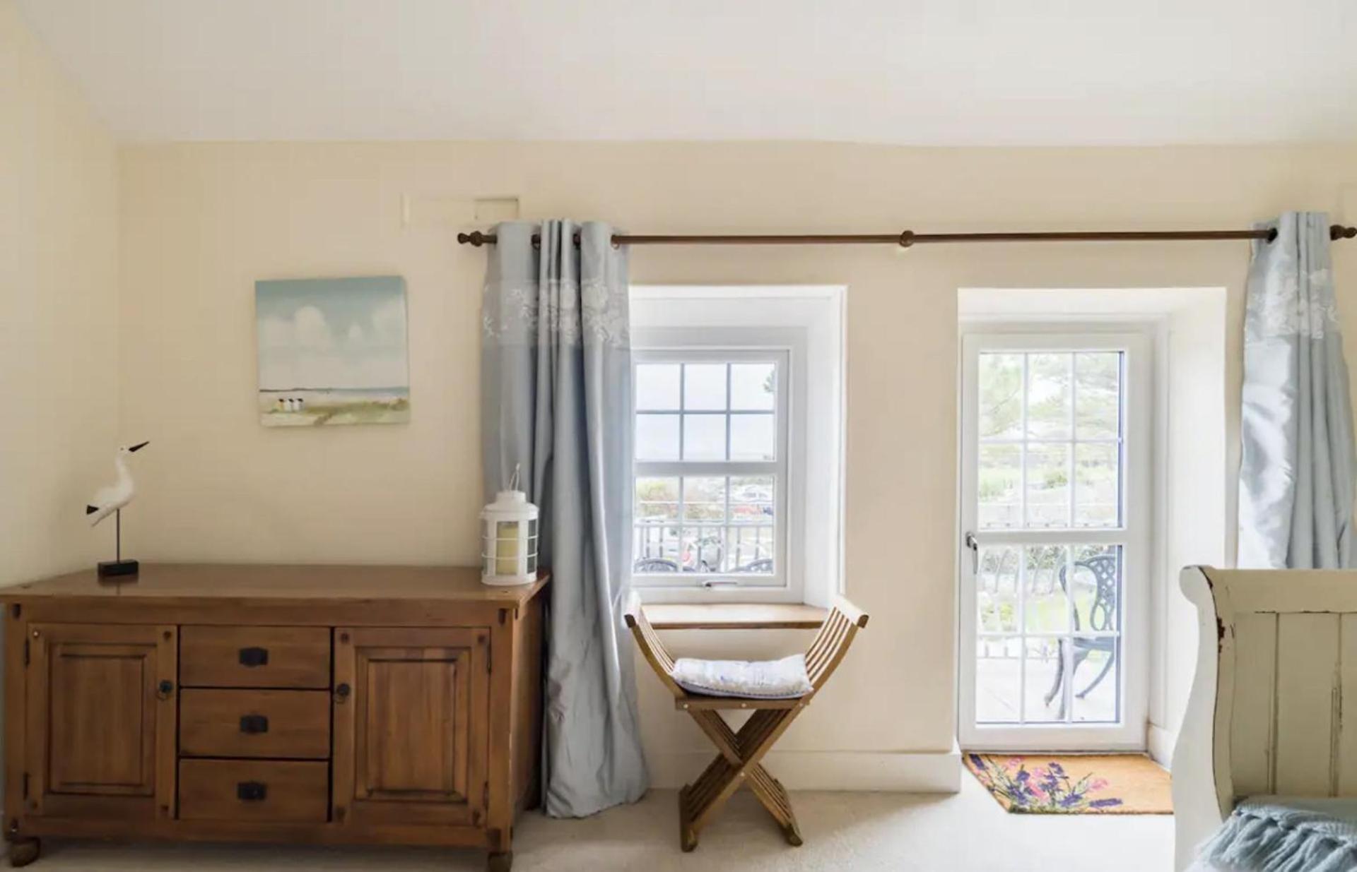 Beautiful Sea Front Cottage In The Ocean City Plymouth Exterior foto